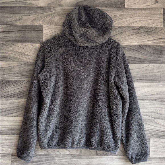 Patagonia Gray Fleece Jacket - Picture 3 of 10